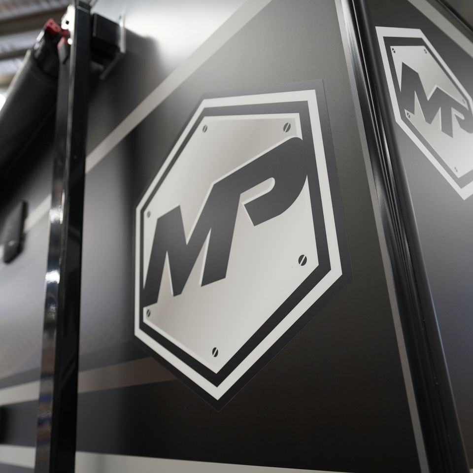 Masterpiece Performance Full Off Road