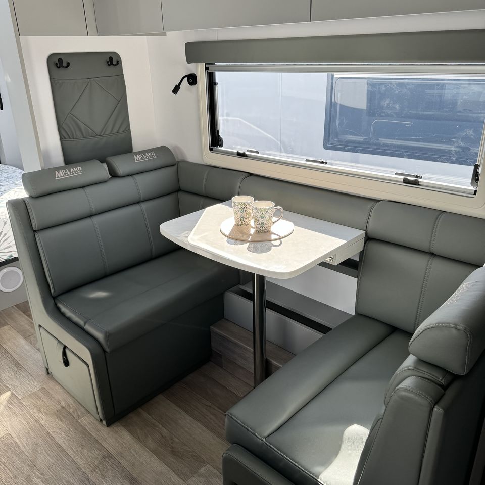 Millard Toura-X All Terrain 20'6 Rear Door Dinette