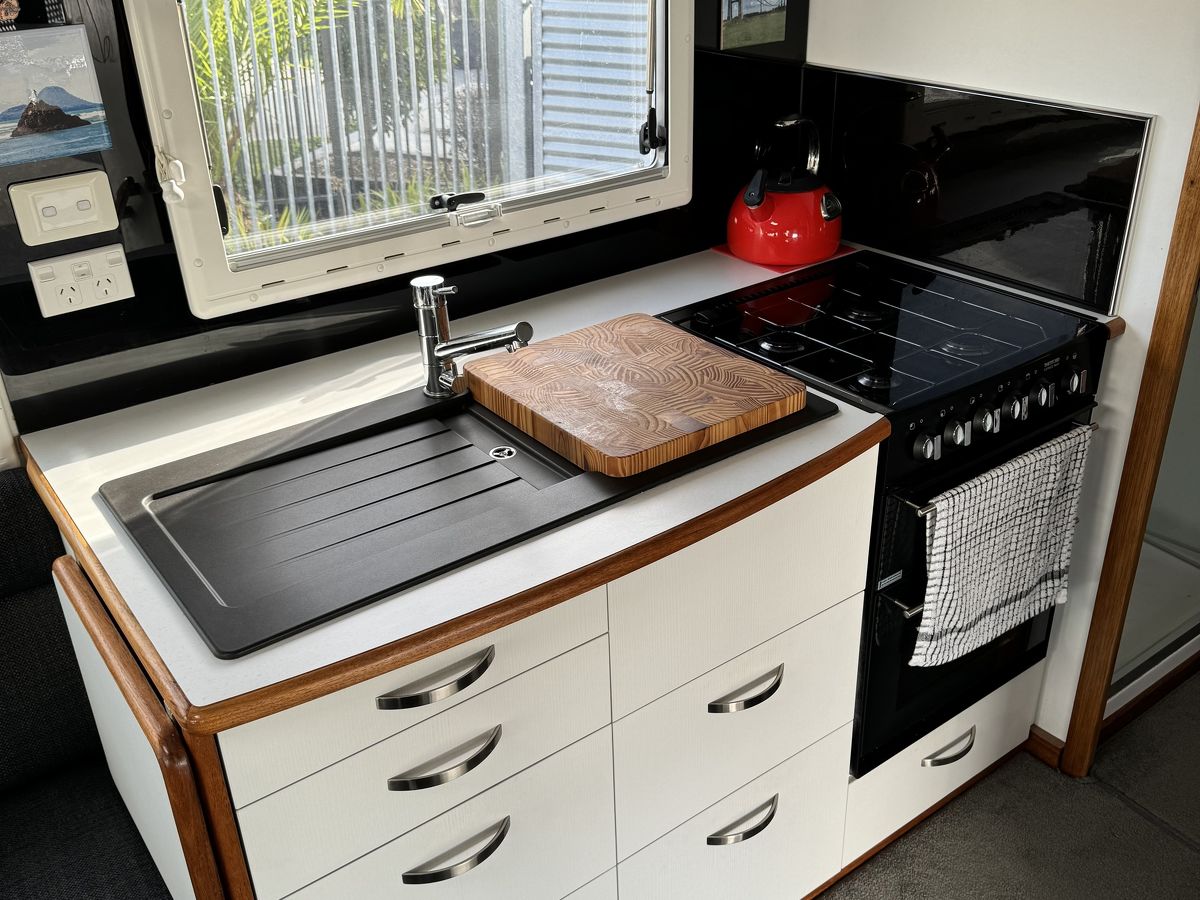 2017 Coastal Grandelier