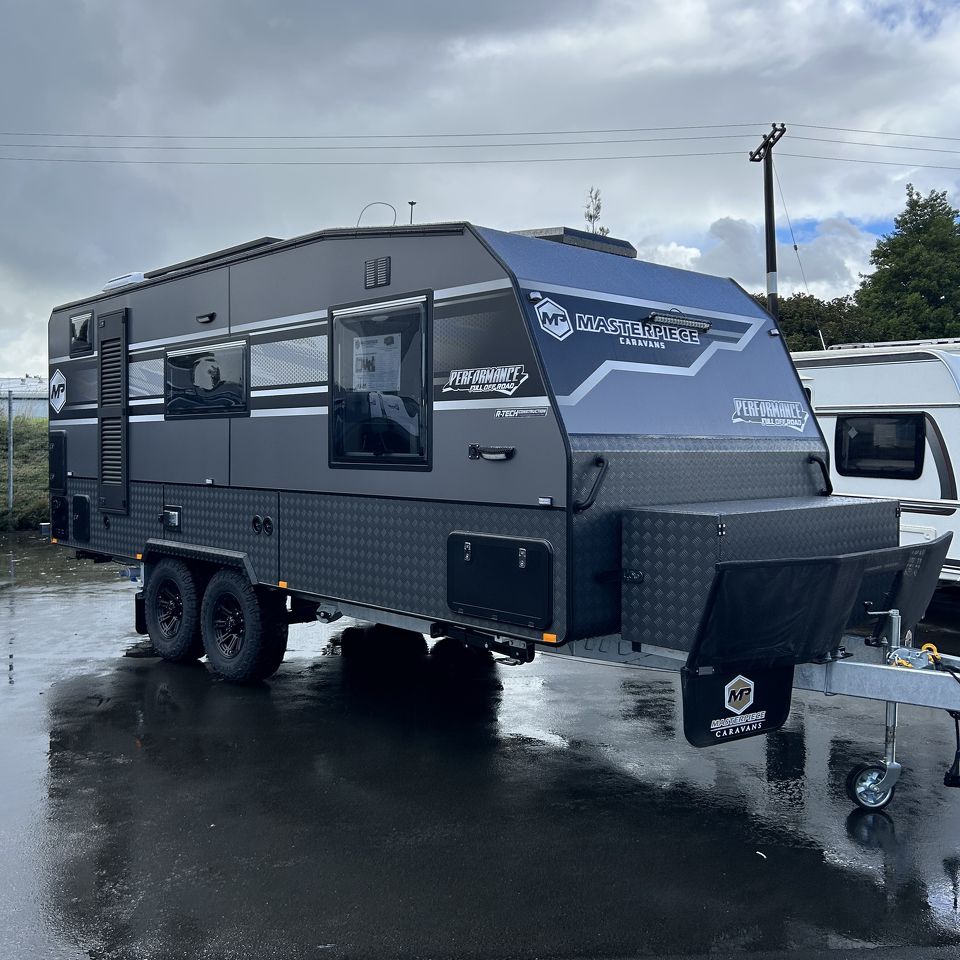 2024 Masterpiece Performance 20'8 Rear Door Dinette