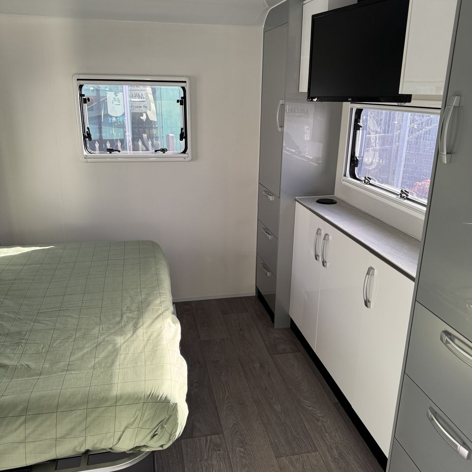 Avida Fremantle C9224SL