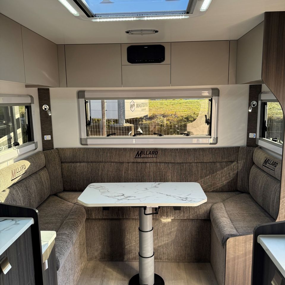Millard MFlow Series II 22'8 Rear Club Lounge