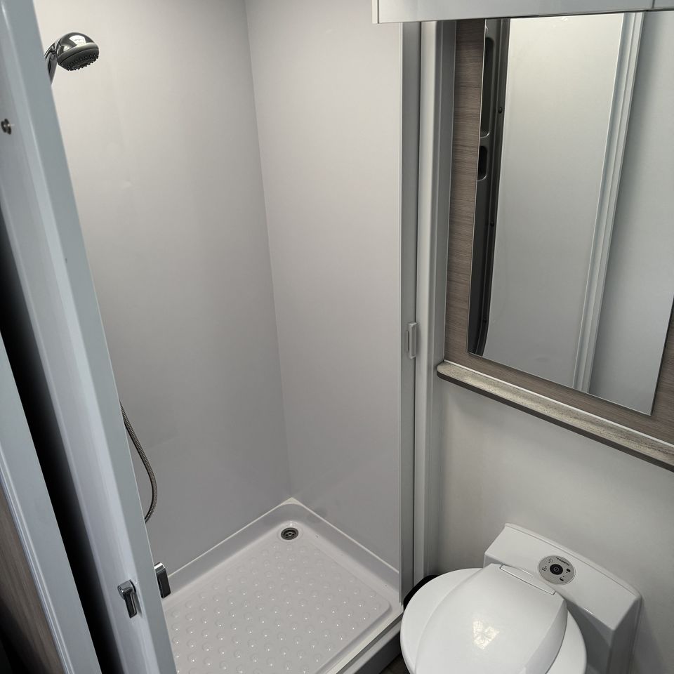 2024 Avida Esperance C7844SL