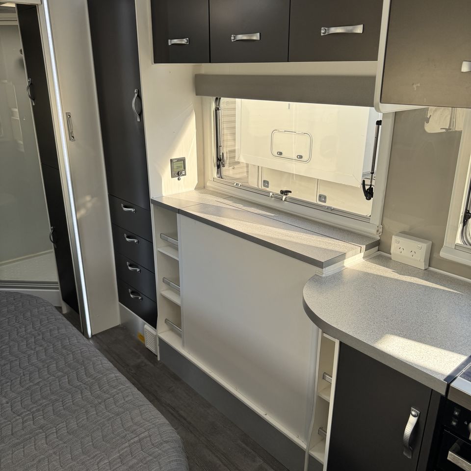 2019 Avida Topaz CV7652SL Multi Terrain