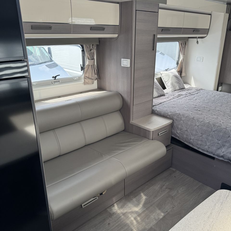 2021 Jayco Silverline 21-65-4
