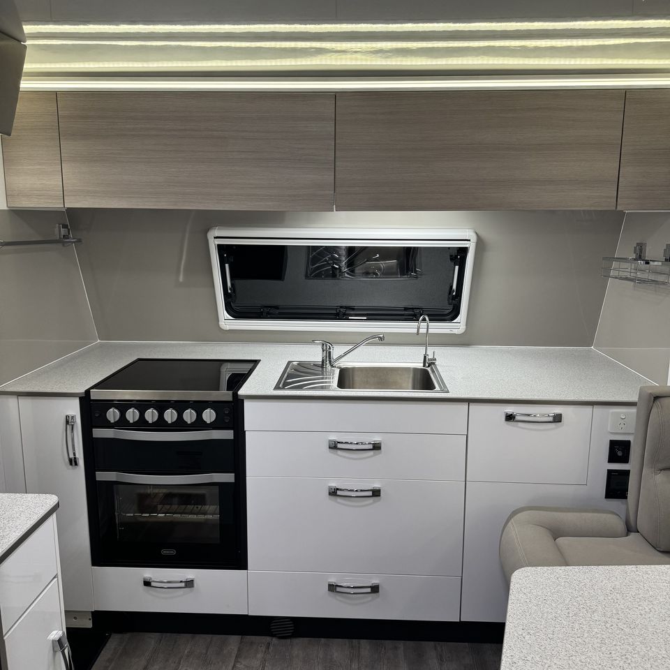 2023 Avida Topaz CV7656SL Double Bunk