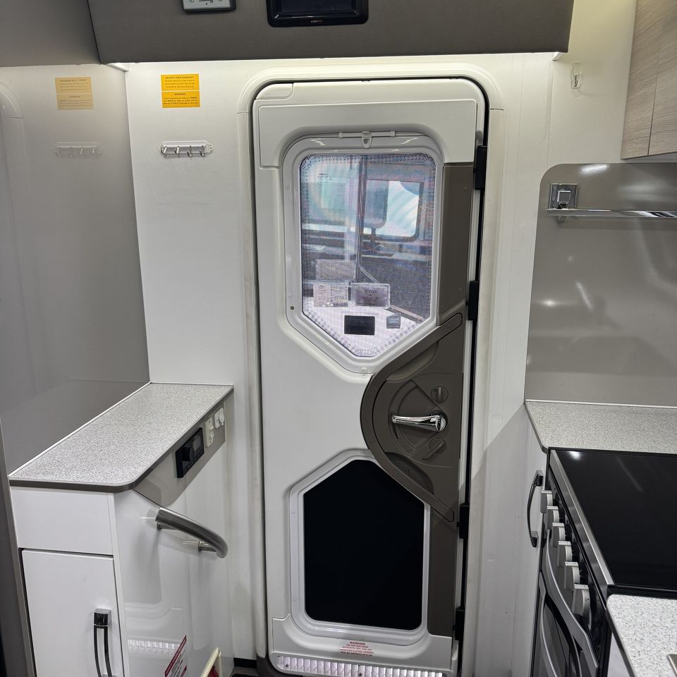 2023 Avida Topaz CV7656SL Double Bunk