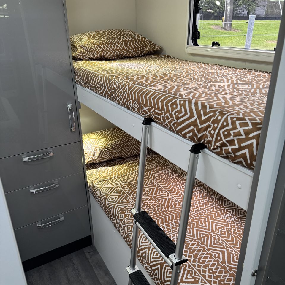 2023 Avida Topaz CV7656SL Double Bunk