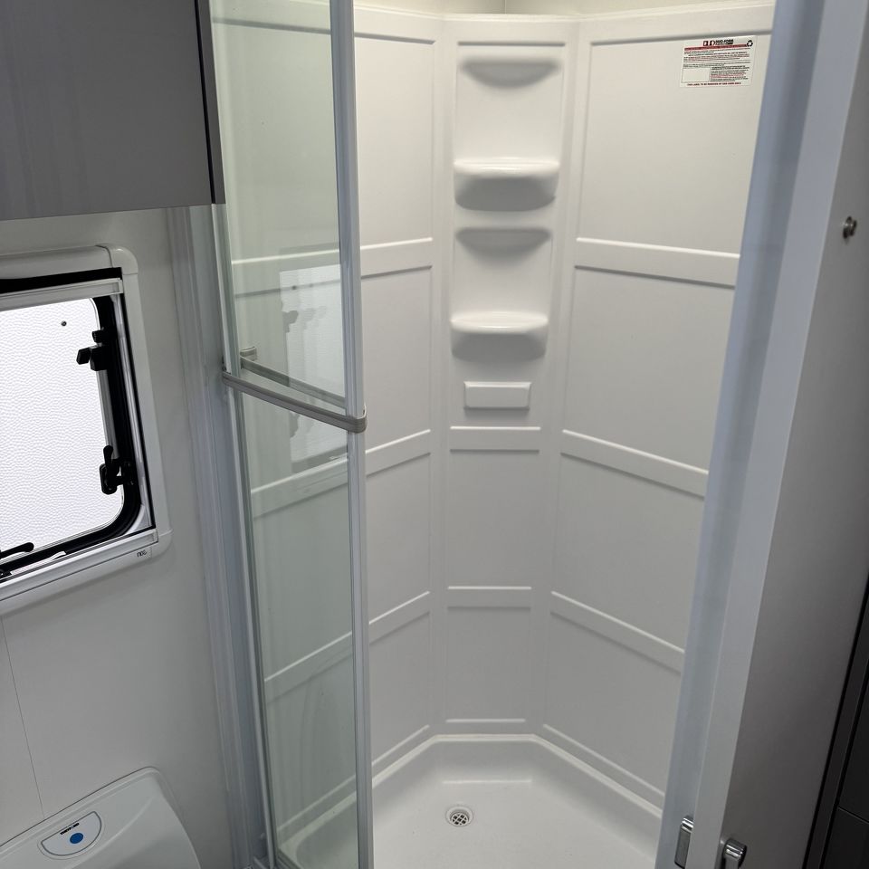 2023 Avida Topaz CV7656SL Double Bunk