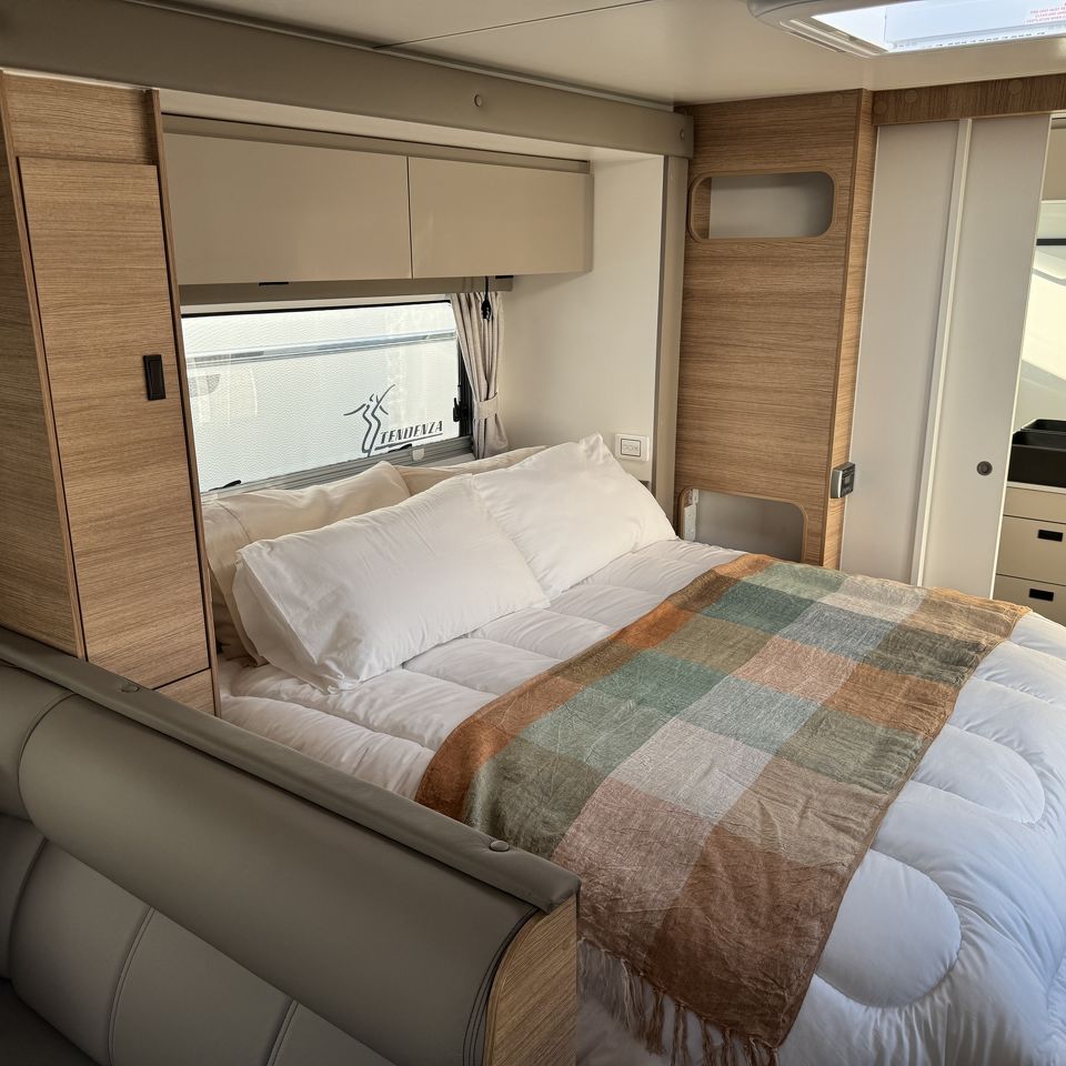 2024 Jayco Silverline 24.75-4 Outback