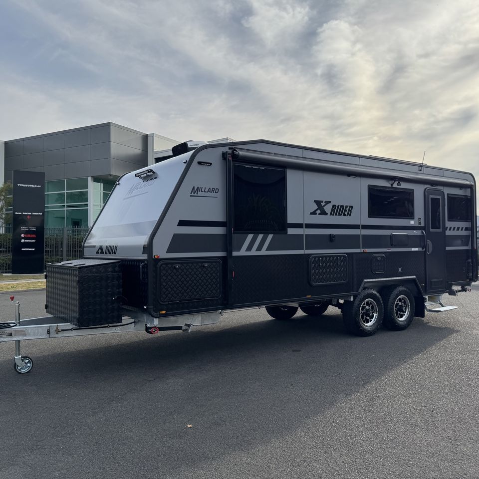 2026 Millard XRider 22'9 Rear Club Lounge