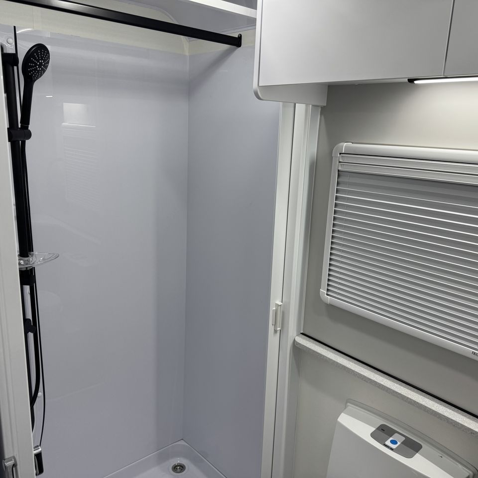 2026 Avida Esperance LX C7854SL