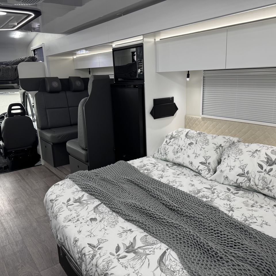 2026 Avida Esperance LX C7854SL
