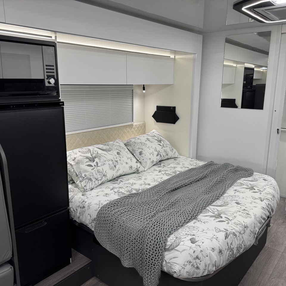 2026 Avida Esperance LX C7854SL